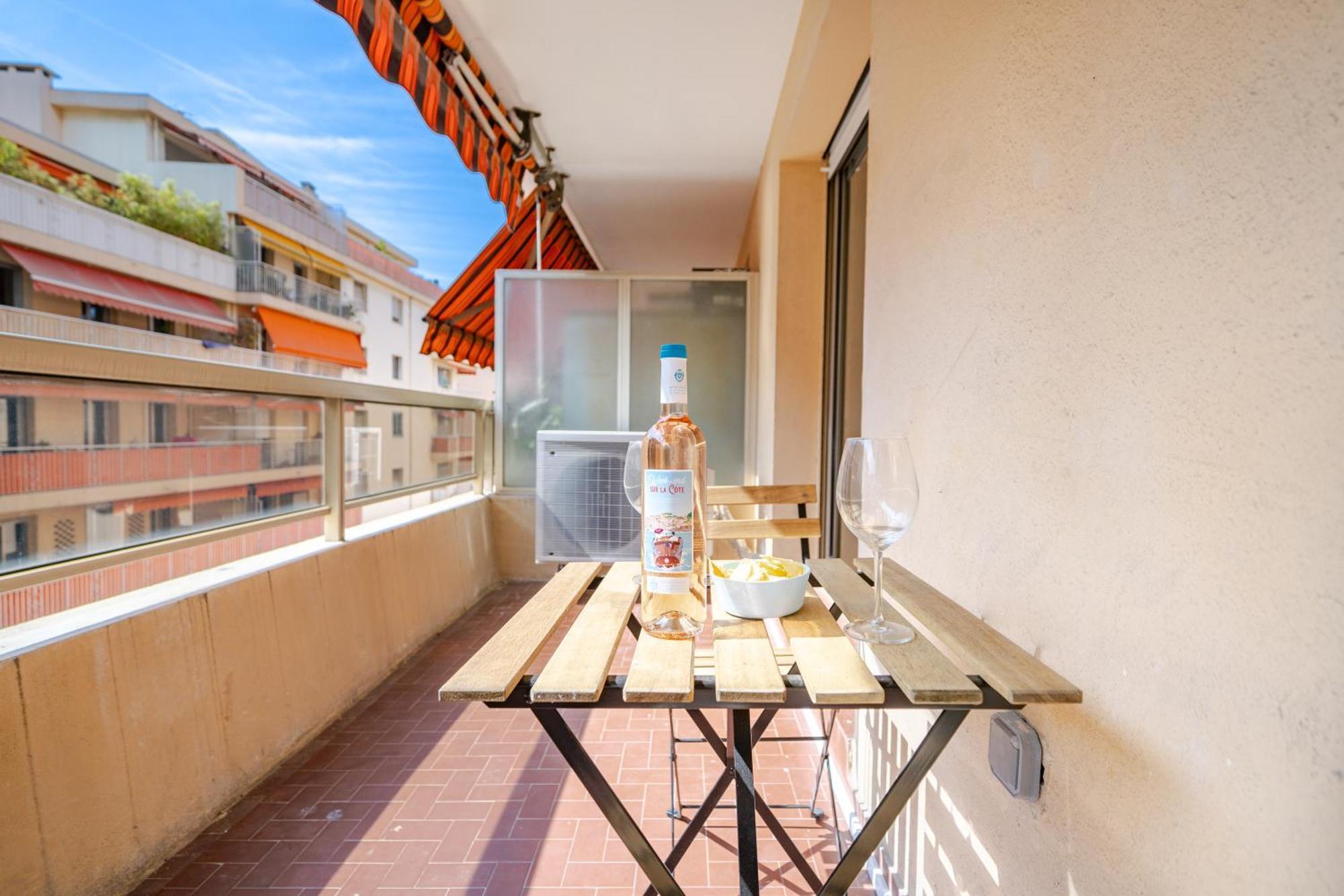 Near Old Town And Apartment Fully Renovated Nice Exteriér fotografie